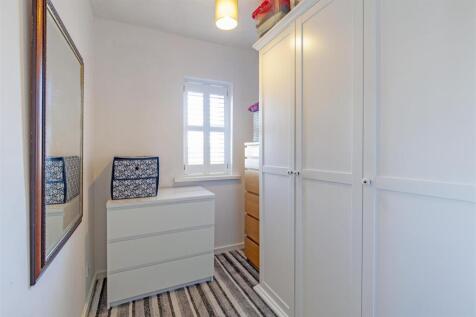 Bedroom 3-1.jpg