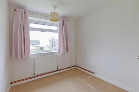 Bedroom 3-1.jpg