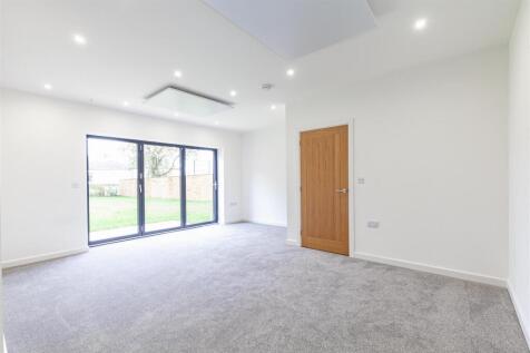 Reception Room-2.jpg