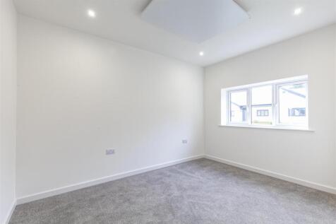 Bedroom 2-1.jpg