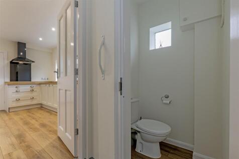 Cloakroom-2.jpg