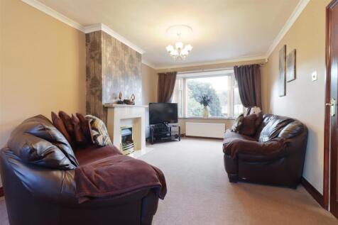 Lounge/ Dining Room