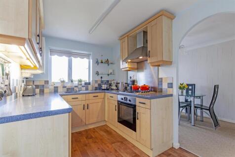 Fitted Kitchen