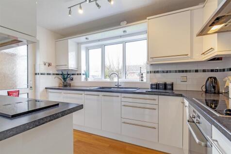 Kitchen-1.jpg