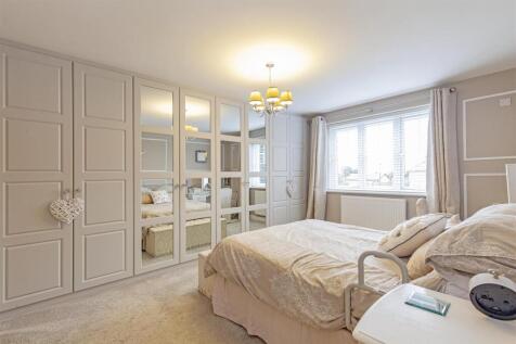 Principal Double Bedroom