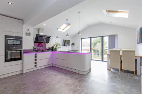 Extended Ultra Modern Dining Kitchen