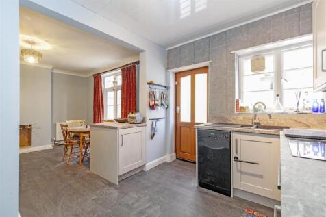 Re-Fitted Kitchen