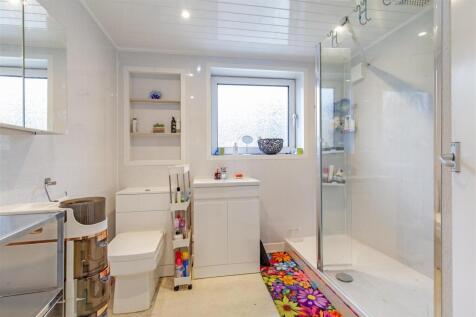 Superb Shower Room