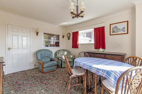 Dining Room-1.jpg