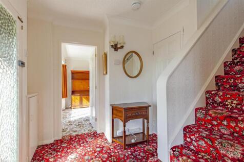 Entrance Hall-2.jpg