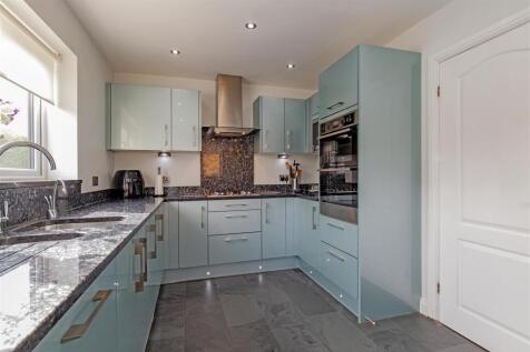 Kitchen-2.jpg