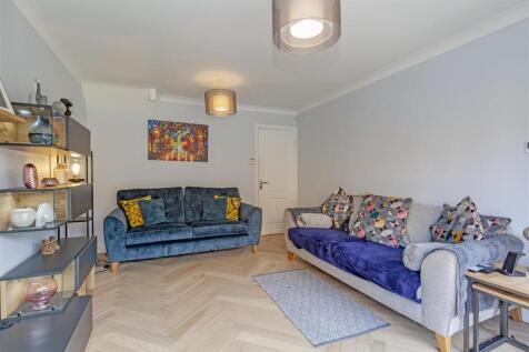Reception Room-2.jpg