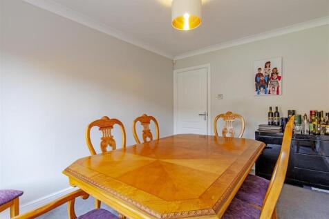 Dining Room-2.jpg