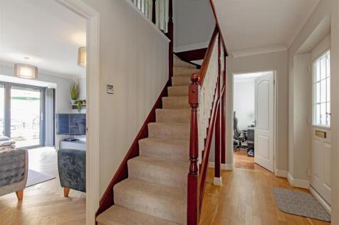 Entrance Hall-1.jpg