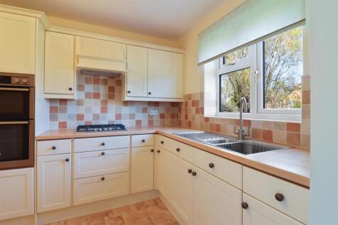 Kitchen 3.jpg
