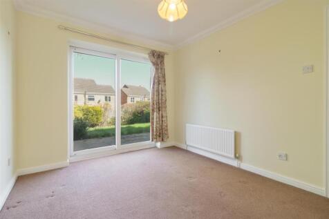 Dining room 2.jpg
