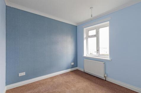 Bedroom 2-1.jpg