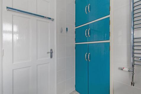 Bathroom-2.jpg