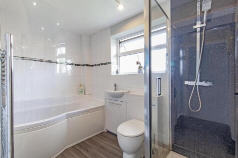 Bathroom-1.jpg