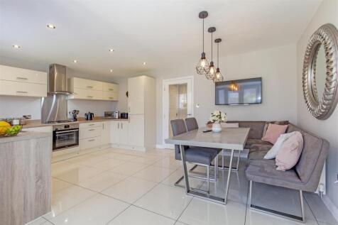 Kitchen-4.jpg