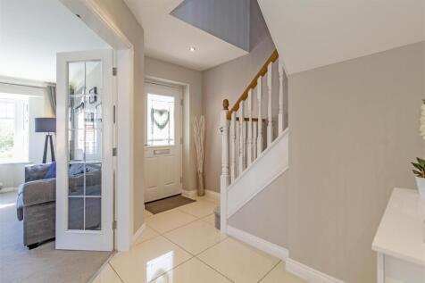 Entrance Hall-1.jpg