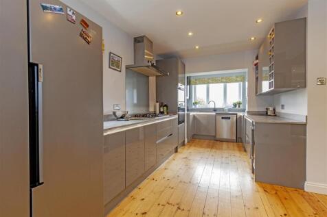 Open Plan living/dining/kitchen