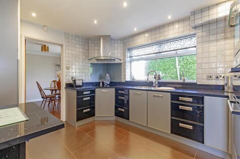 Impressive Integrated Kitchen