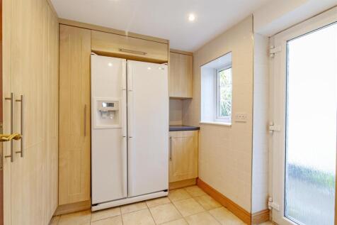 Pantry-2.jpg