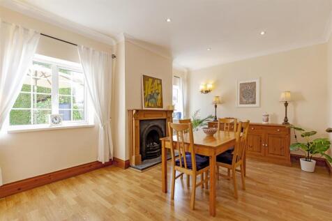 Dining Room-1.jpg