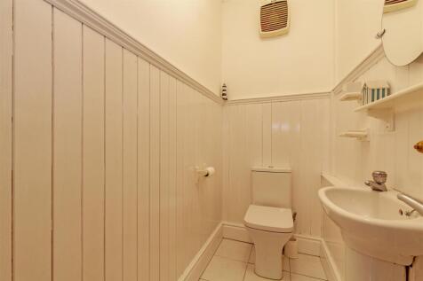 Cloakroom-1.jpg