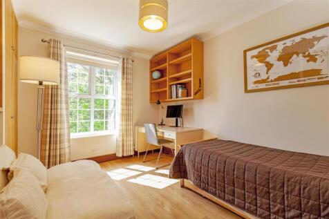 Bedroom 3-1.jpg