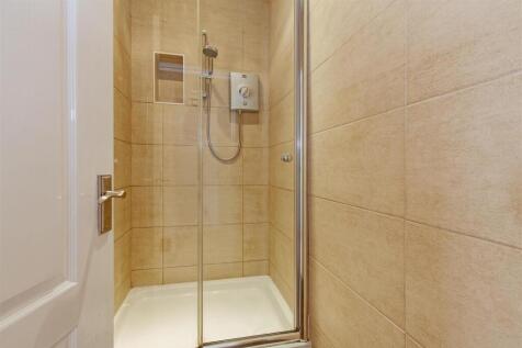 Shower Room-1.jpg