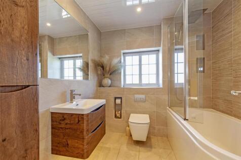 Bathroom-1.jpg