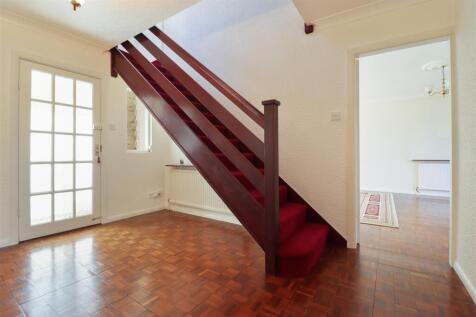Spacious Entrance Hall