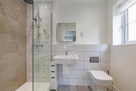 Exquisite En - Suite