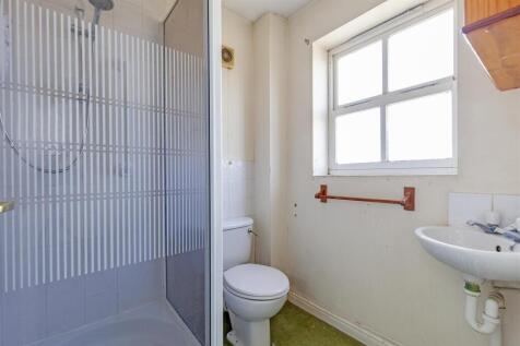 En Suite Shower Room