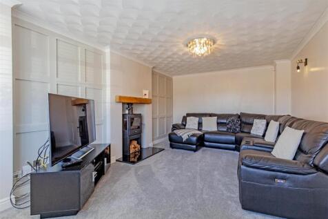 Reception Room-1.jpg