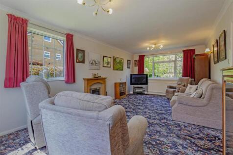 Reception Room-2.jpg