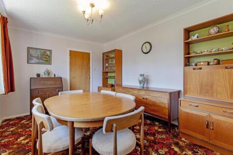 Dining Room-2.jpg