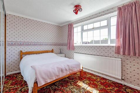 Bedroom 2-1.jpg