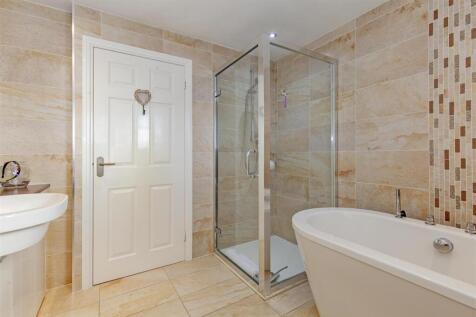 En Suite-2.jpg