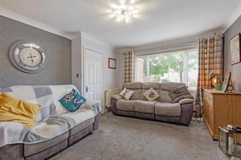 Reception Room-1.jpg