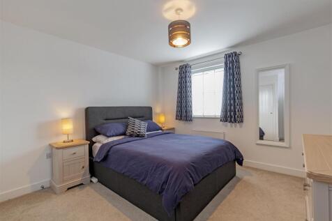 Principal Double Bedroom