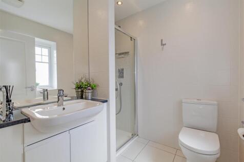Luxury  En- Suite Shower Room