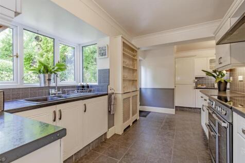 Kitchen-1.jpg