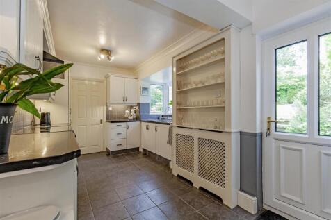 Kitchen-2.jpg