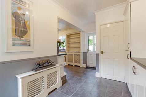 Kitchen-5.jpg