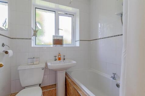 Bathroom-1.jpg