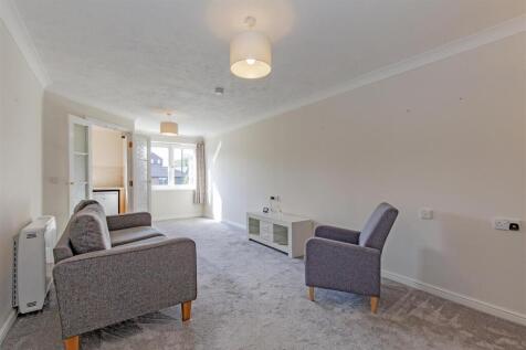 Reception Room-1.jpg