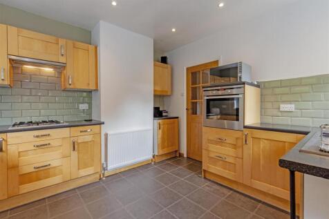 Kitchen-3.jpg